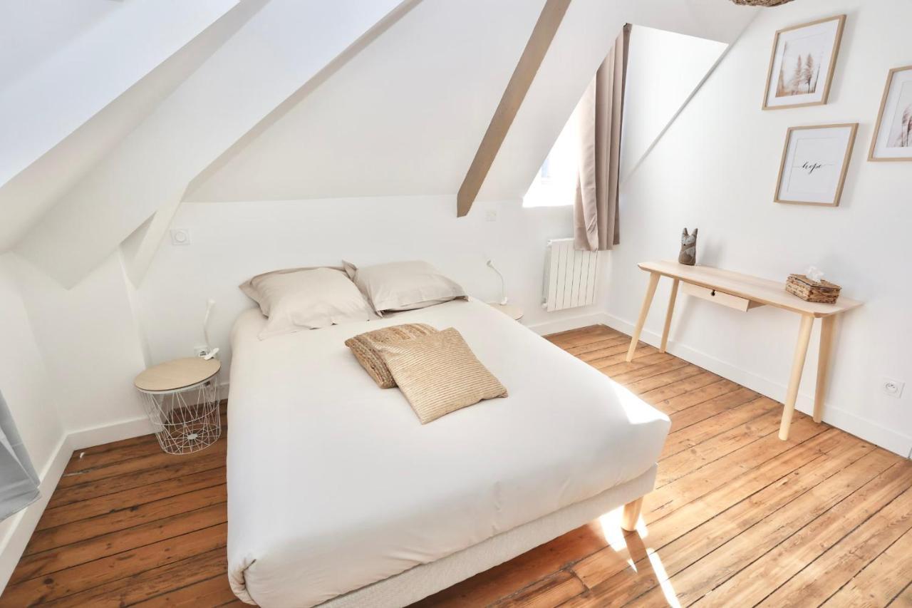 Napoleon Gare 7 T2 Dernier Etage Bylocly Apartment Pontivy Exterior photo