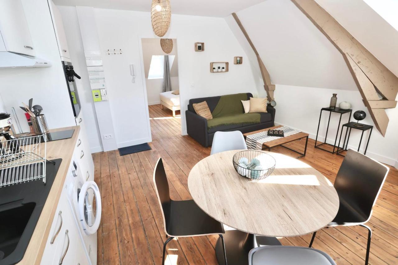Napoleon Gare 7 T2 Dernier Etage Bylocly Apartment Pontivy Exterior photo