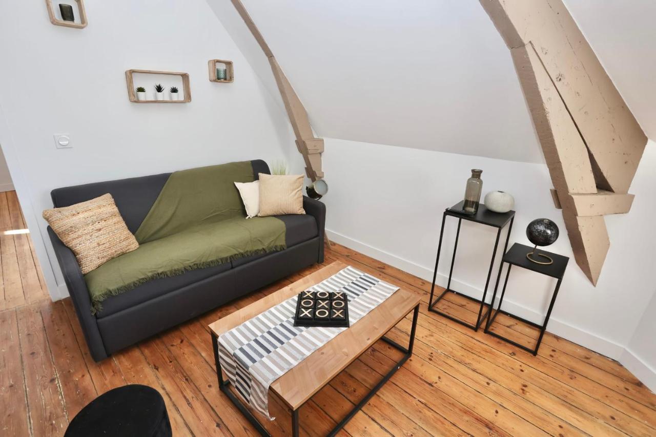 Napoleon Gare 7 T2 Dernier Etage Bylocly Apartment Pontivy Exterior photo